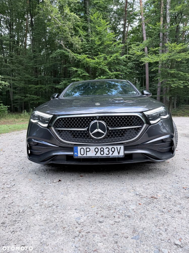 Mercedes-Benz Klasa E 220 d mHEV 4-Matic AMG 9G-Tronic - 2