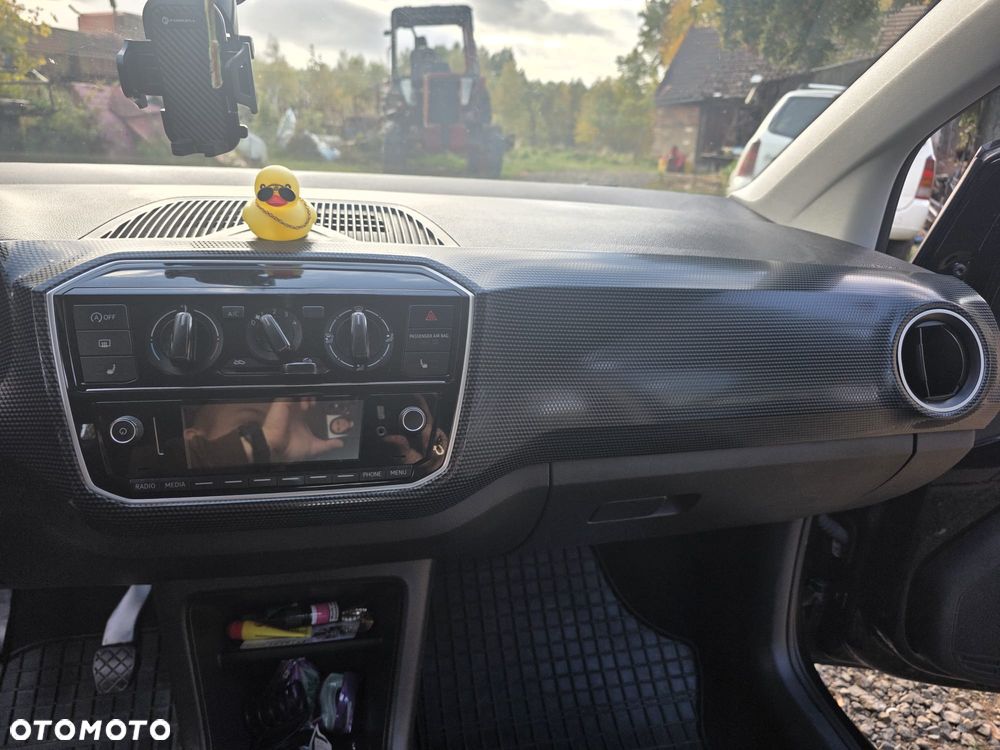 Volkswagen up! - 14