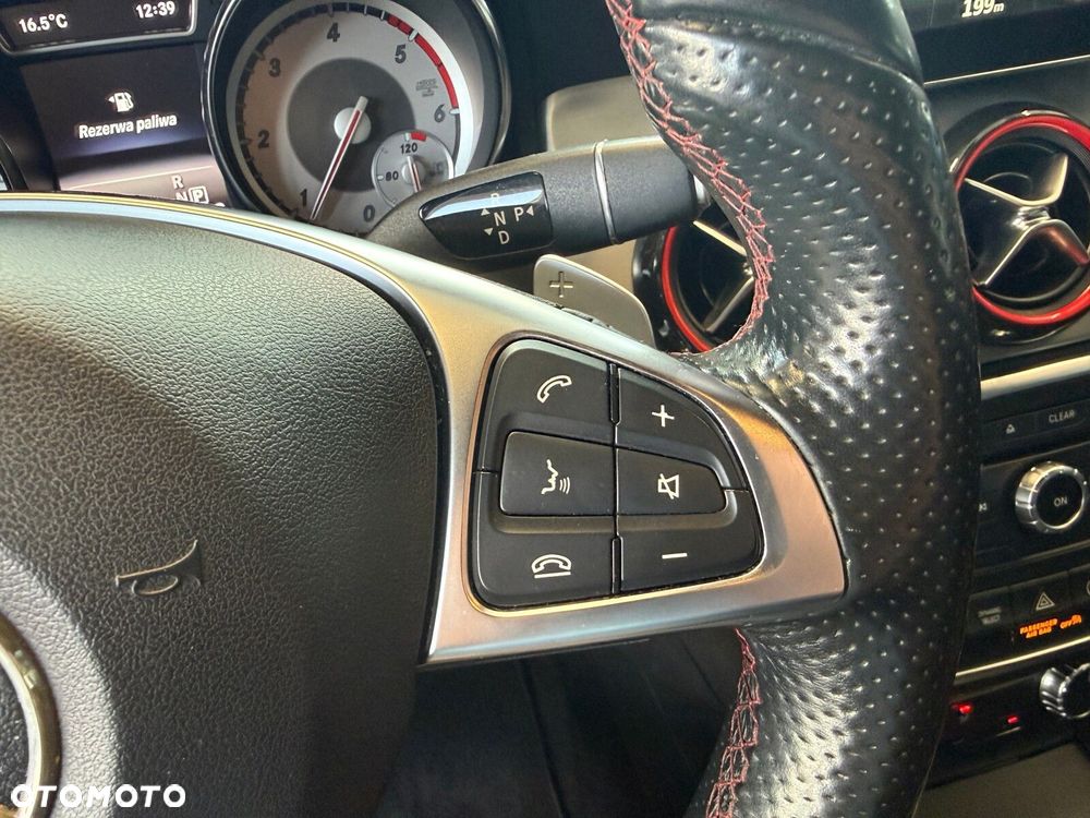 Mercedes-Benz CLA - 29