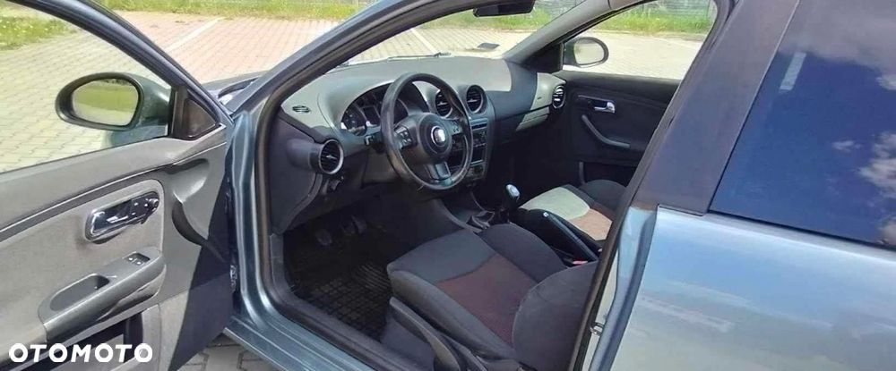 Seat Ibiza 1.4 16V 100 Sport - 10