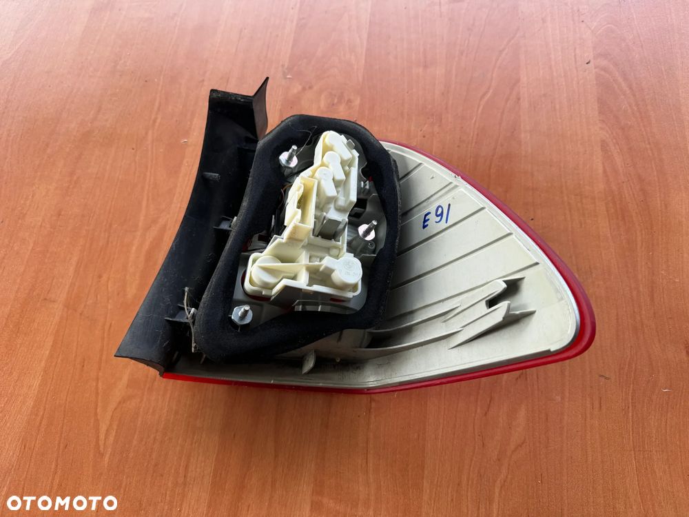 Lampa tylna lewa prawa komplet BMW E91 lift led Europa - 9