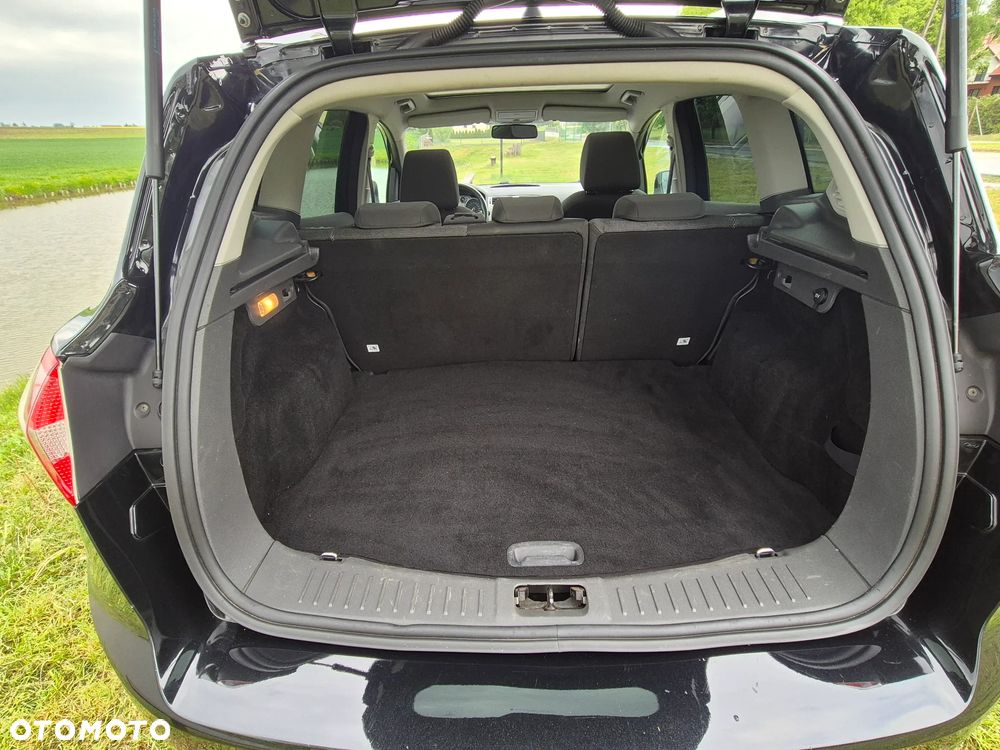 Ford Kuga 2.0 TDCi 4WD Titanium - 14