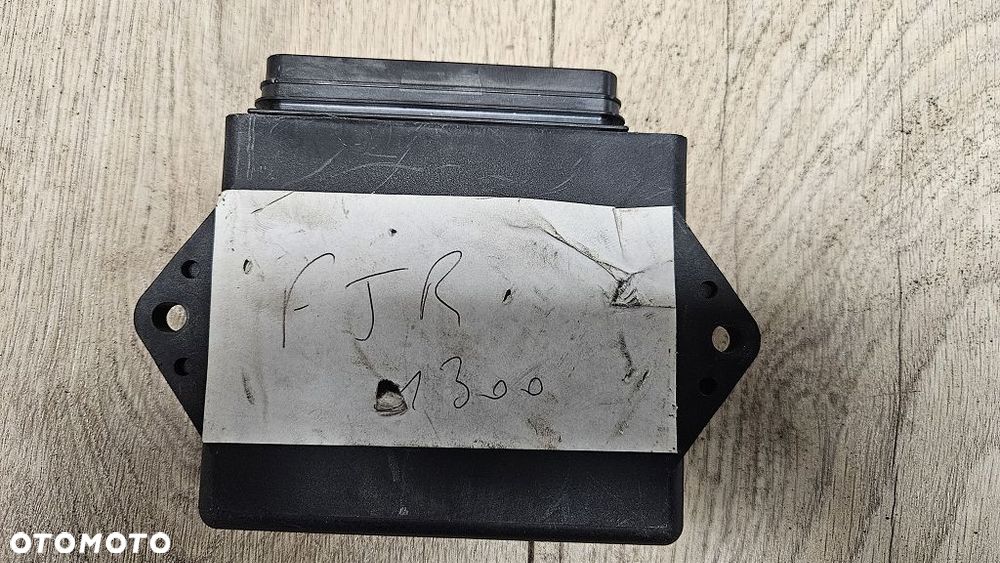 Moduł Zapłonowy ECU Yamaha FJR 1300 06-12  F8T83372 - 6
