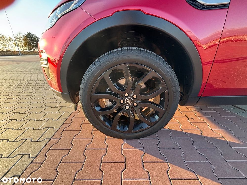 Land Rover Discovery Sport - 8