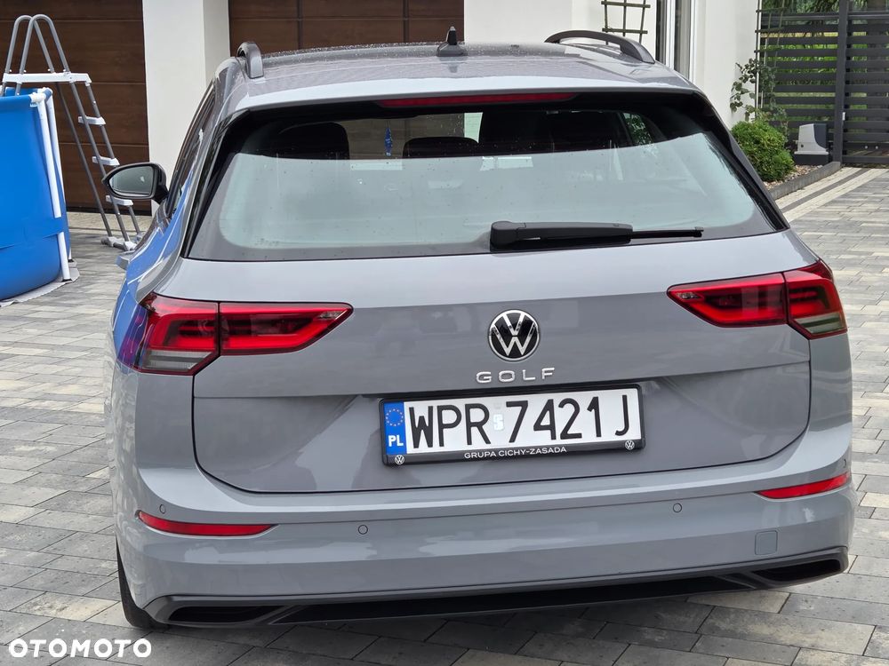 Volkswagen Golf 2.0 TDI Life - 16