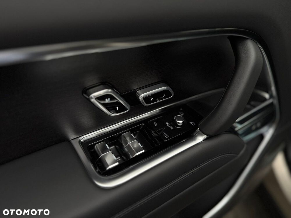 Land Rover Range Rover - 7