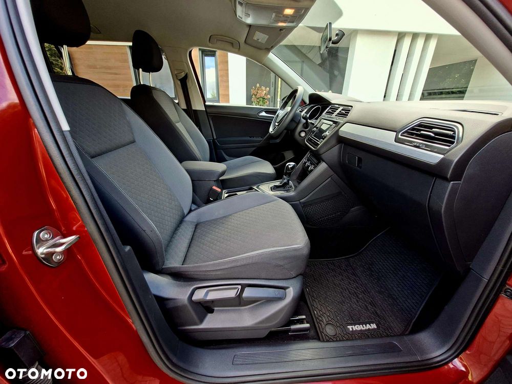Volkswagen Tiguan - 7