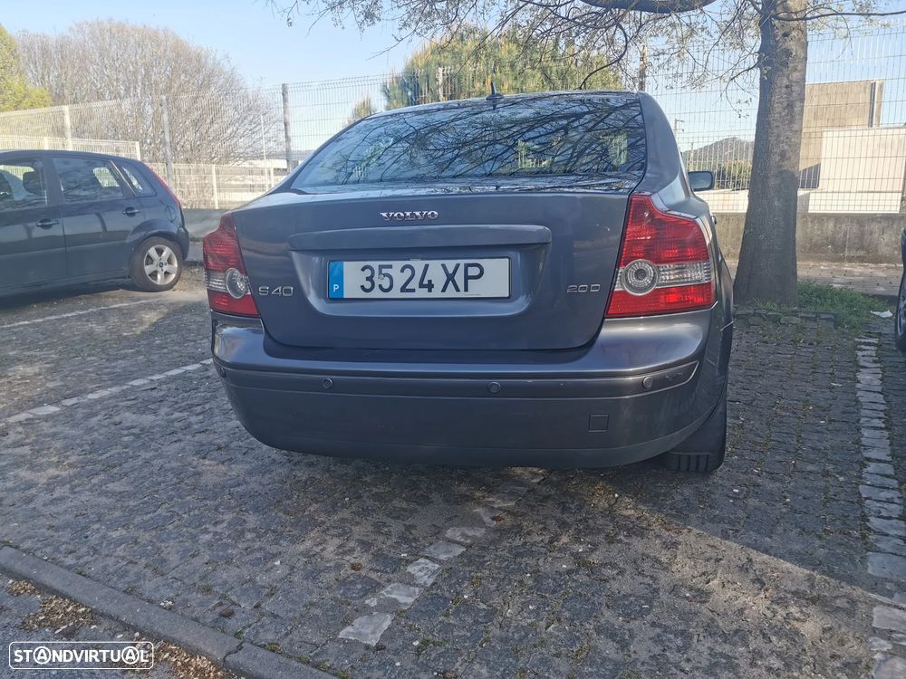 Volvo S40 2.0 D Nível 1 - 10
