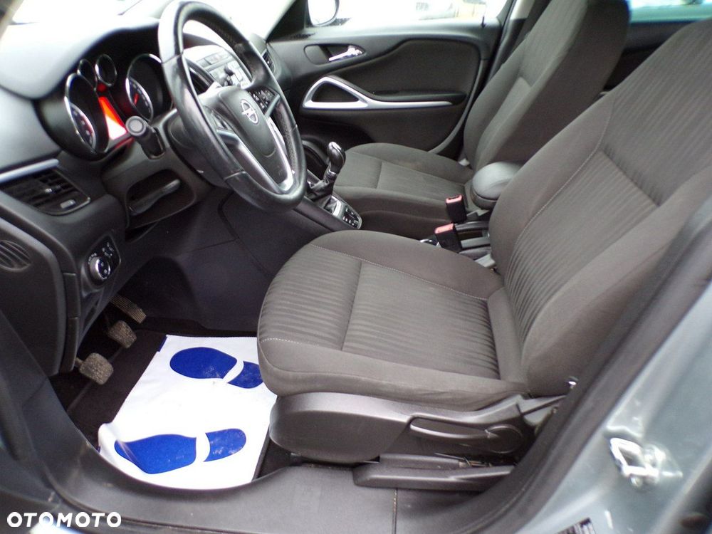 Opel Zafira - 18