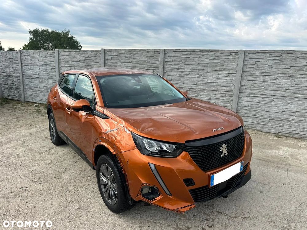 Peugeot 2008 PureTech 130 EAT8 Allure - 40
