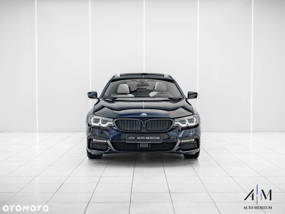 BMW Seria 5 540i xDrive - 9