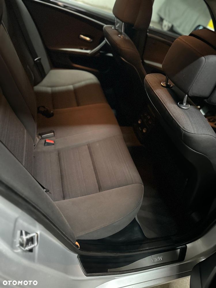 BMW Seria 5 - 12