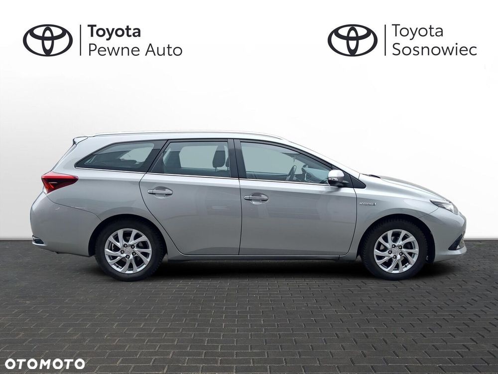Toyota Auris - 7