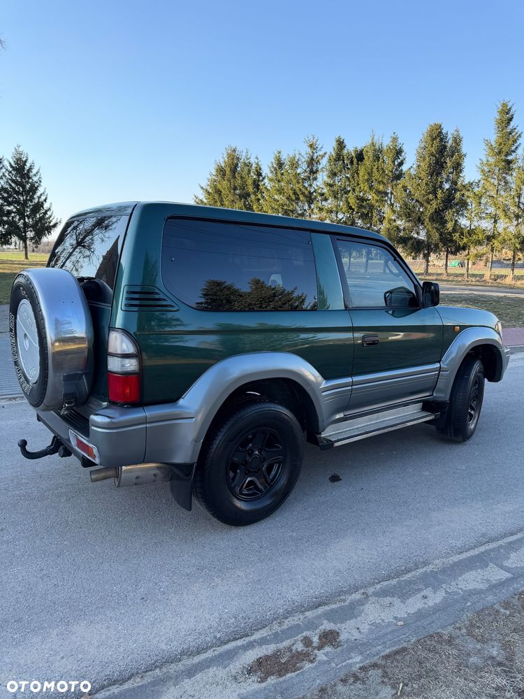 Toyota Land Cruiser - 15