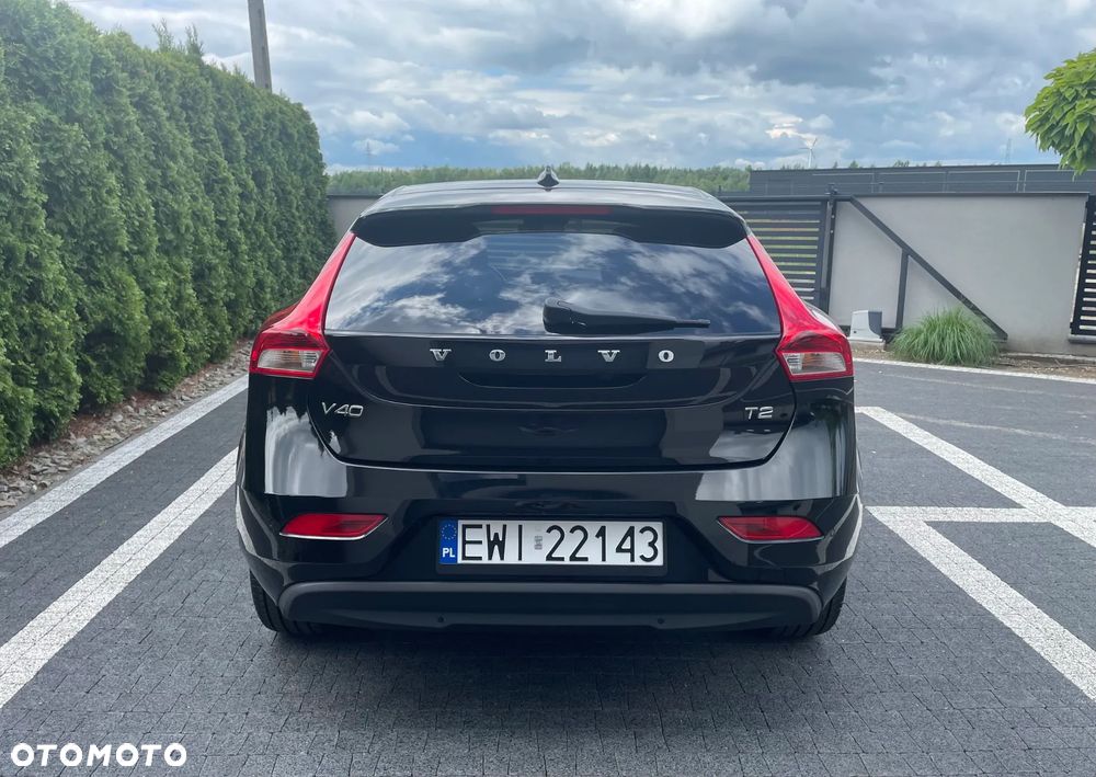Volvo V40 T2 Geartronic Summum - 5