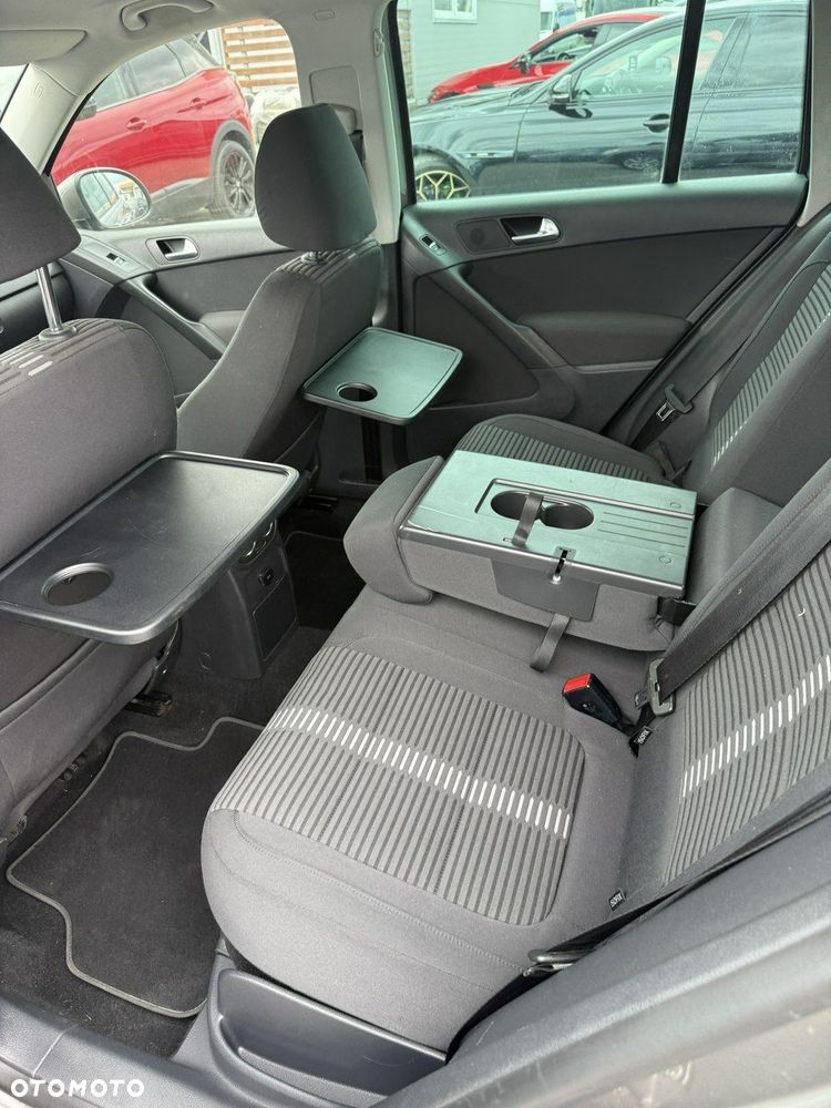 Volkswagen Tiguan - 13