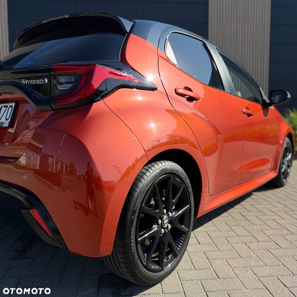 Toyota Yaris - 10