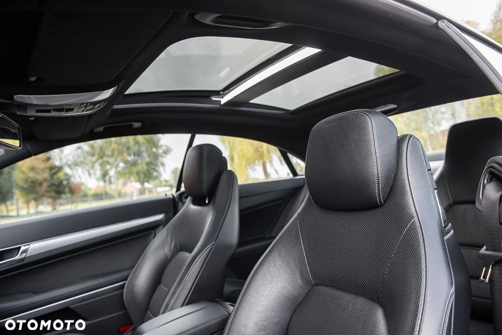 Mercedes-Benz Klasa E 350 CGI Coupe BlueEFFICIENCY 7G-TRONIC Avantgarde - 19