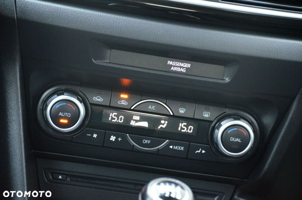 Mazda 3 - 32