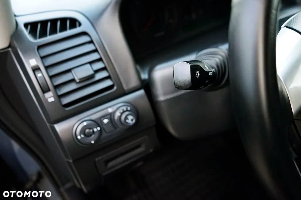 Chevrolet Captiva - 20