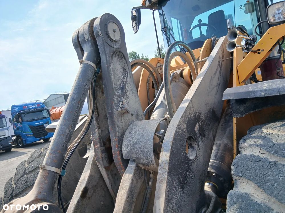 Volvo L180H ŁADOWARKA KOŁOWA - 25