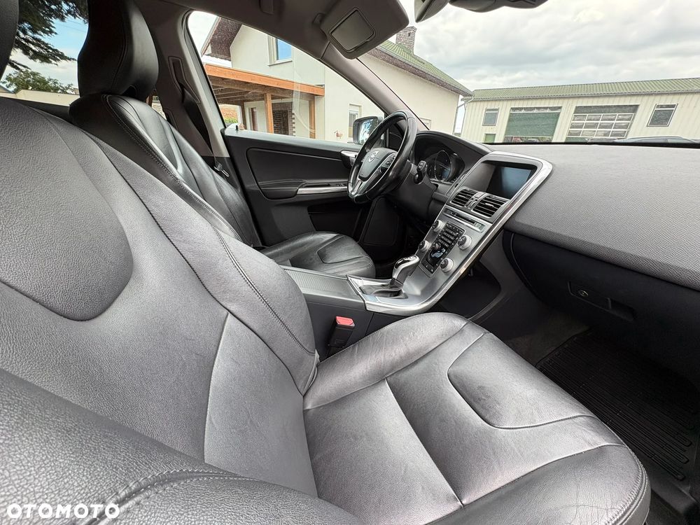 Volvo XC 60 D4 Drive-E Kinetic - 17