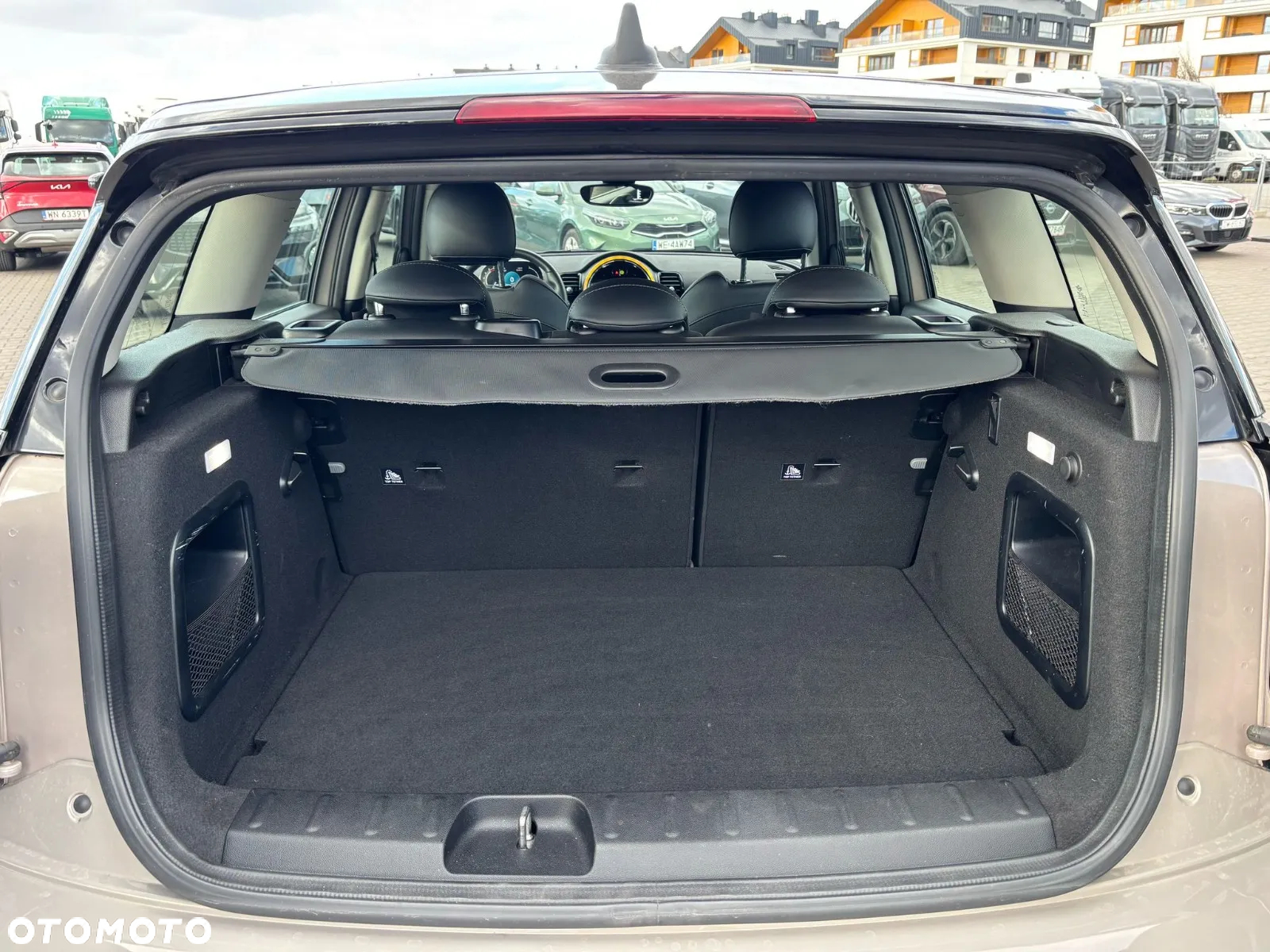 MINI Clubman Cooper - 13