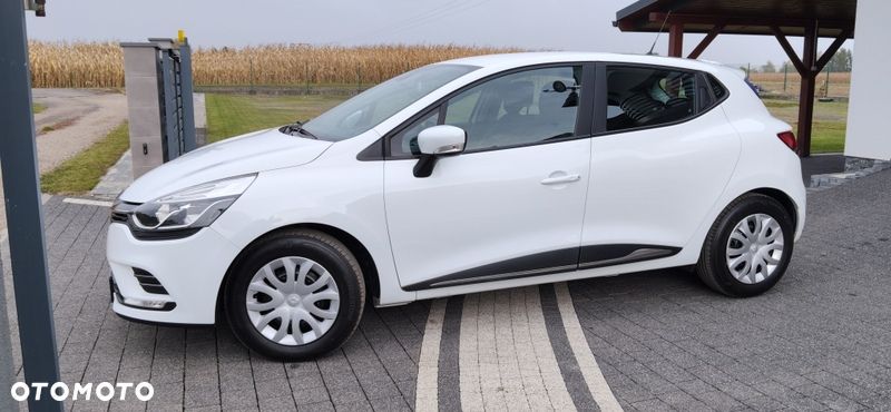 Renault Clio 2016 photo 3