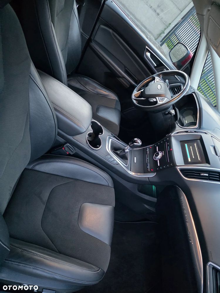 Ford S-Max 2.0 TDCi Titanium - 19