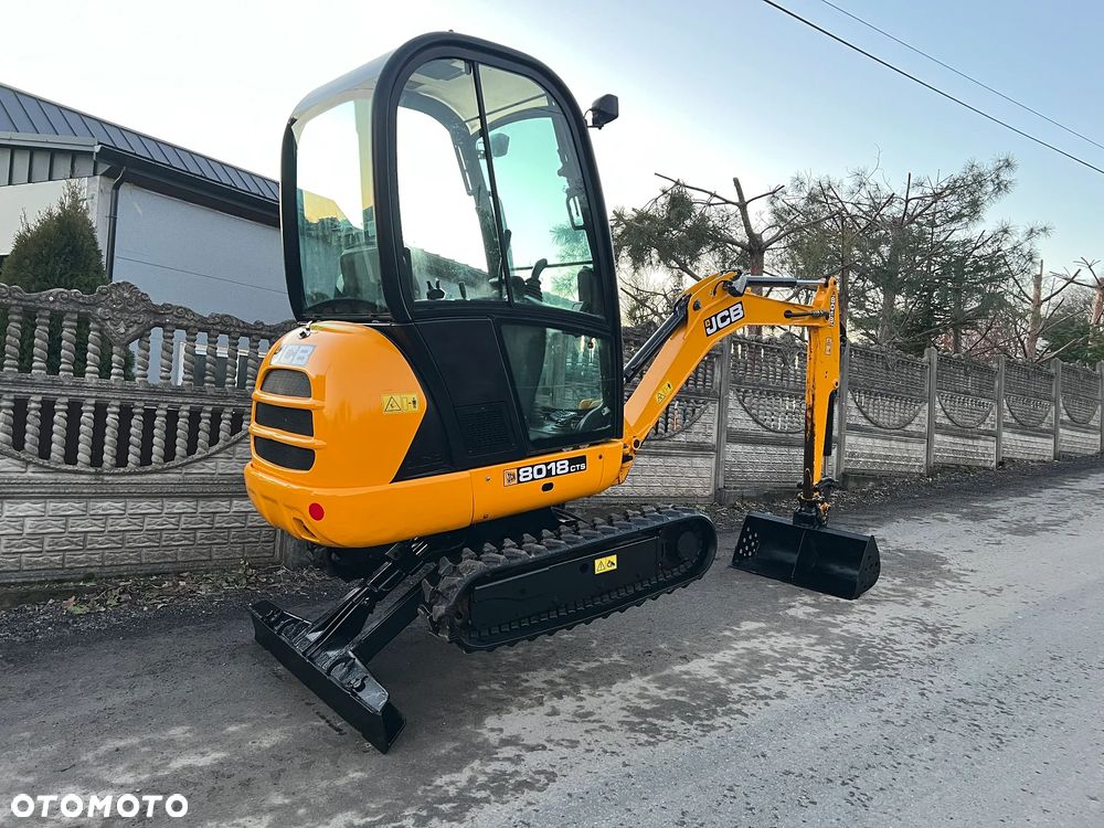 JCB 8018 CTS * Minikoparka JCB 8018 * 2 Tony * Rozsuwane Podwozie * Nowe Gąsienice * Stan IDEALNY * - 17