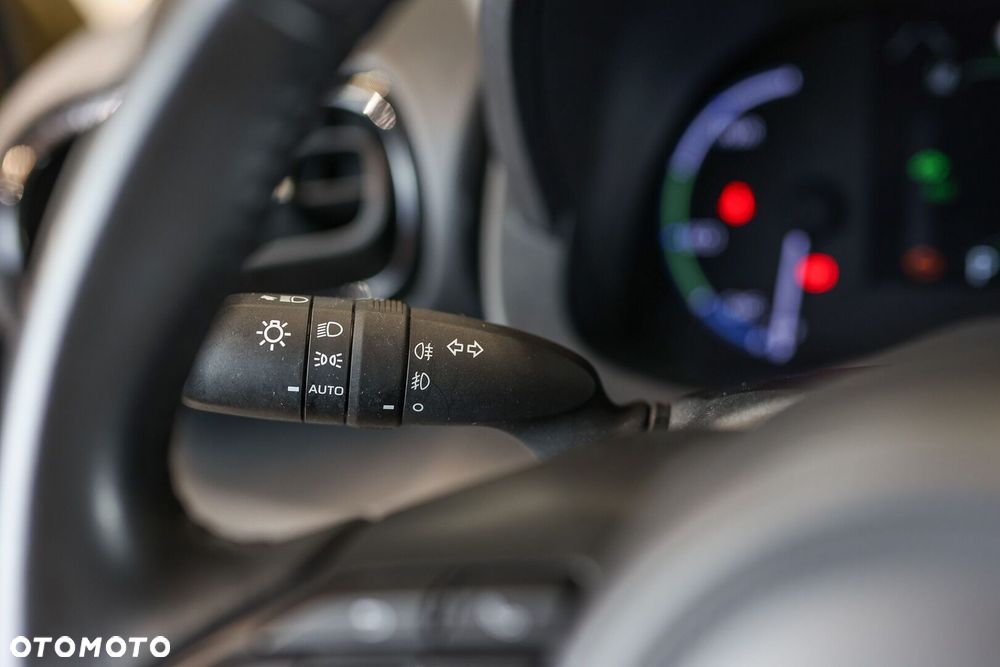 Toyota Yaris Cross Hybrid 1.5 Comfort - 31