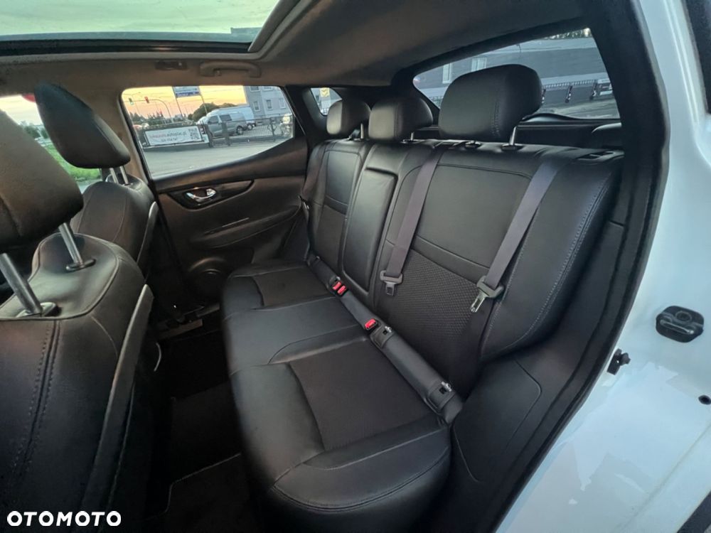 Nissan Qashqai 1.6 DCi Tekna Xtronic - 11