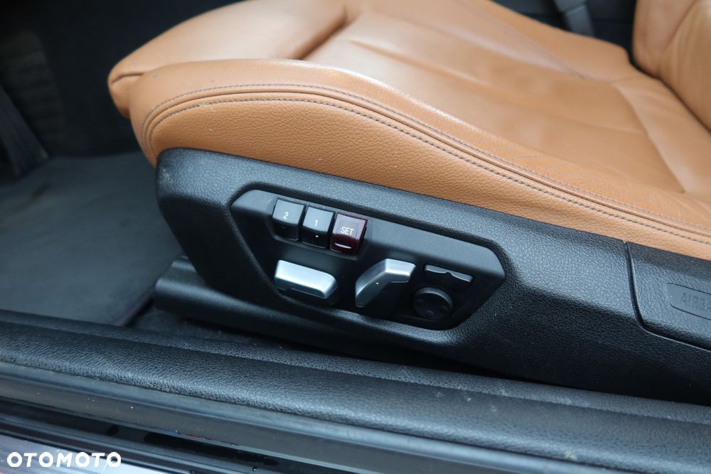 BMW Seria 2 230i - 17