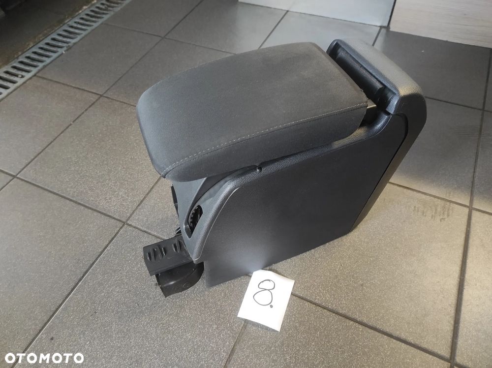 PODŁOKIETNIK TUNEL VW GOLF 5 6 CZARNY AUX WYSYŁKA !!!!! - 1