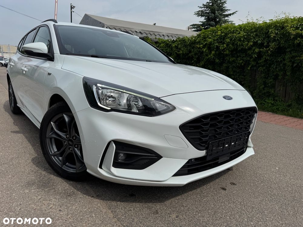 Ford Focus 1.5 EcoBlue Start-Stopp-System ST-LINE DESIGN - 8