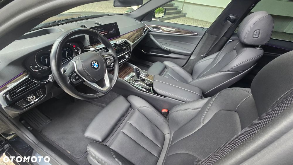 BMW Seria 5 - 10