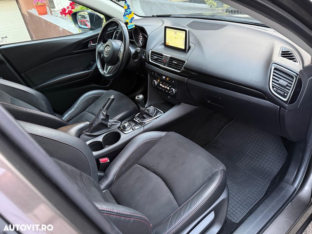 Mazda 3 SKYACTIV-G 120 NAKAMA - 8