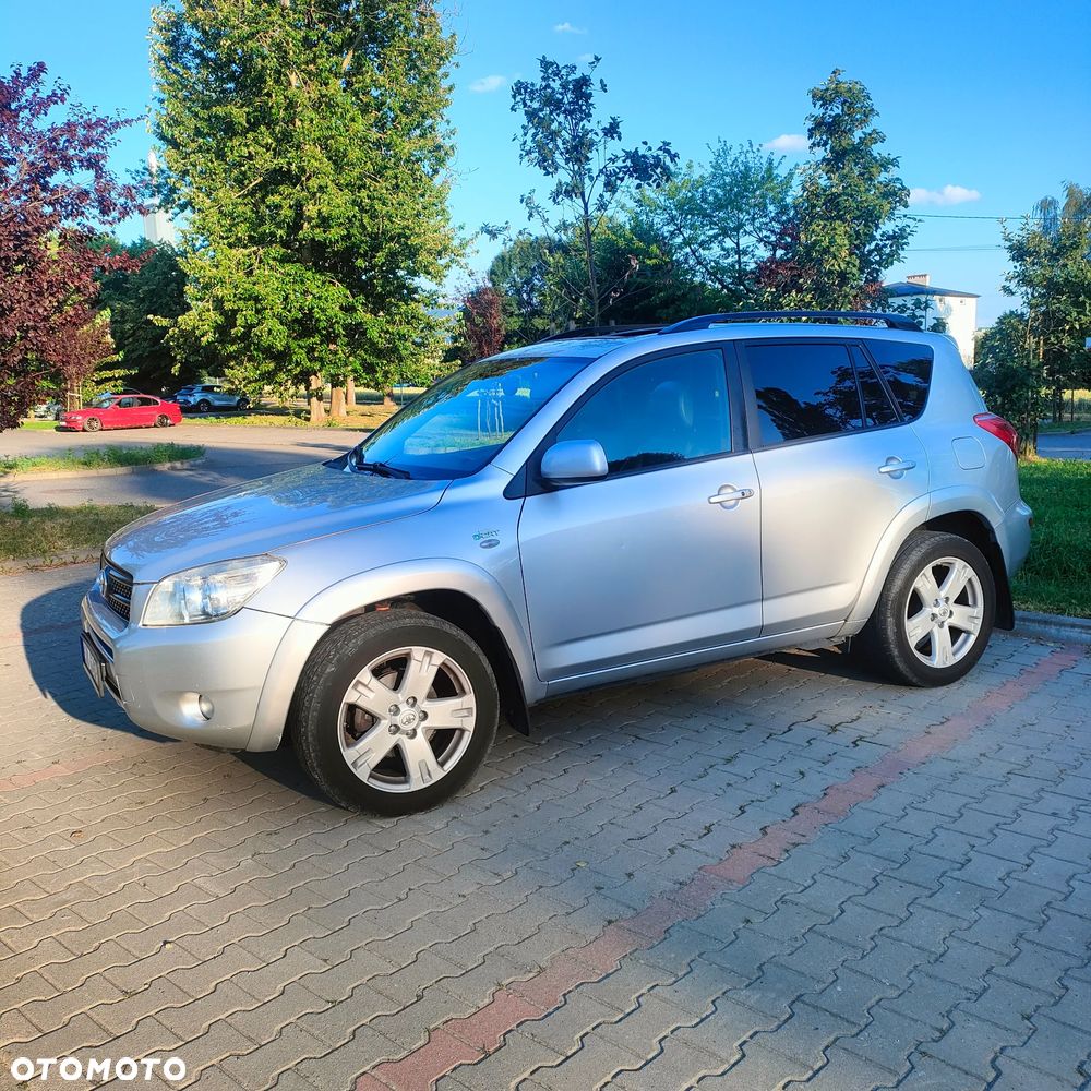 Toyota RAV4 2.2 D-4D X - 12