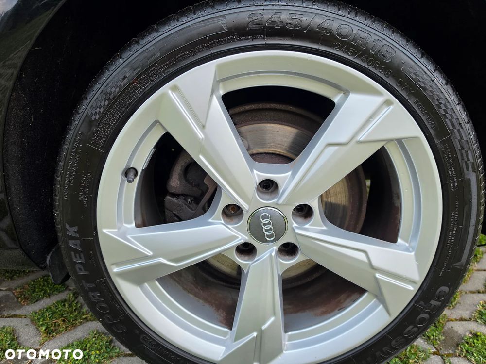 Audi A4 Avant 2.0 TDI clean diesel Multitronic - 35