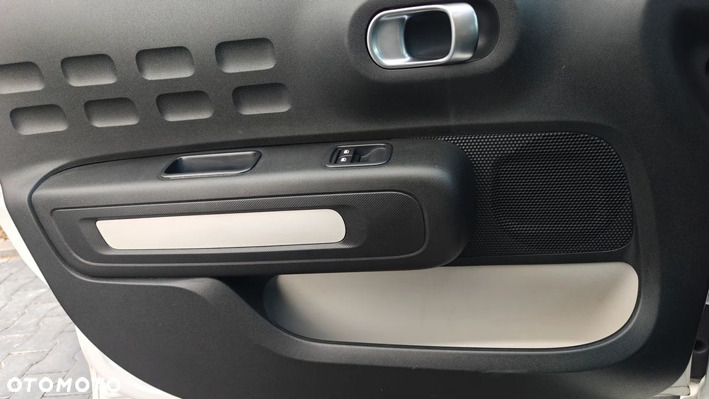 Citroën C3 1.2 PureTech Feel - 30