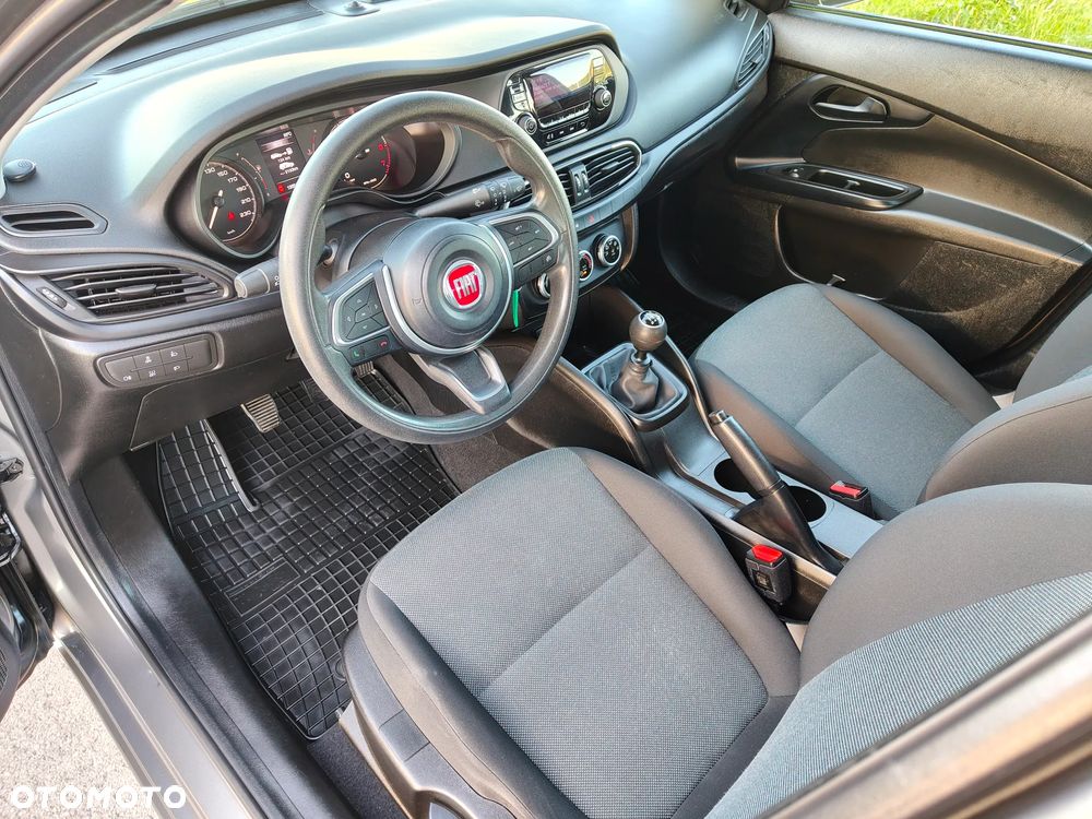 Fiat Tipo 1.4 Classic - 13