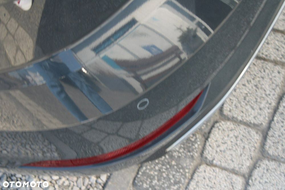Volkswagen Golf - 11