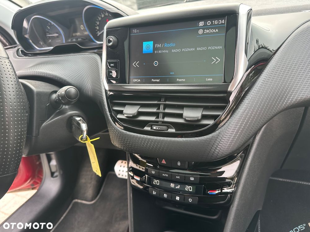 Peugeot 2008 PureTech 110 Stop&Start EAT6 Crossway - 24