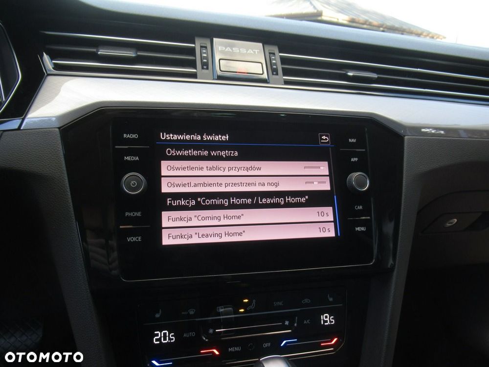 Volkswagen Passat 2.0 TDI EVO Business DSG - 25