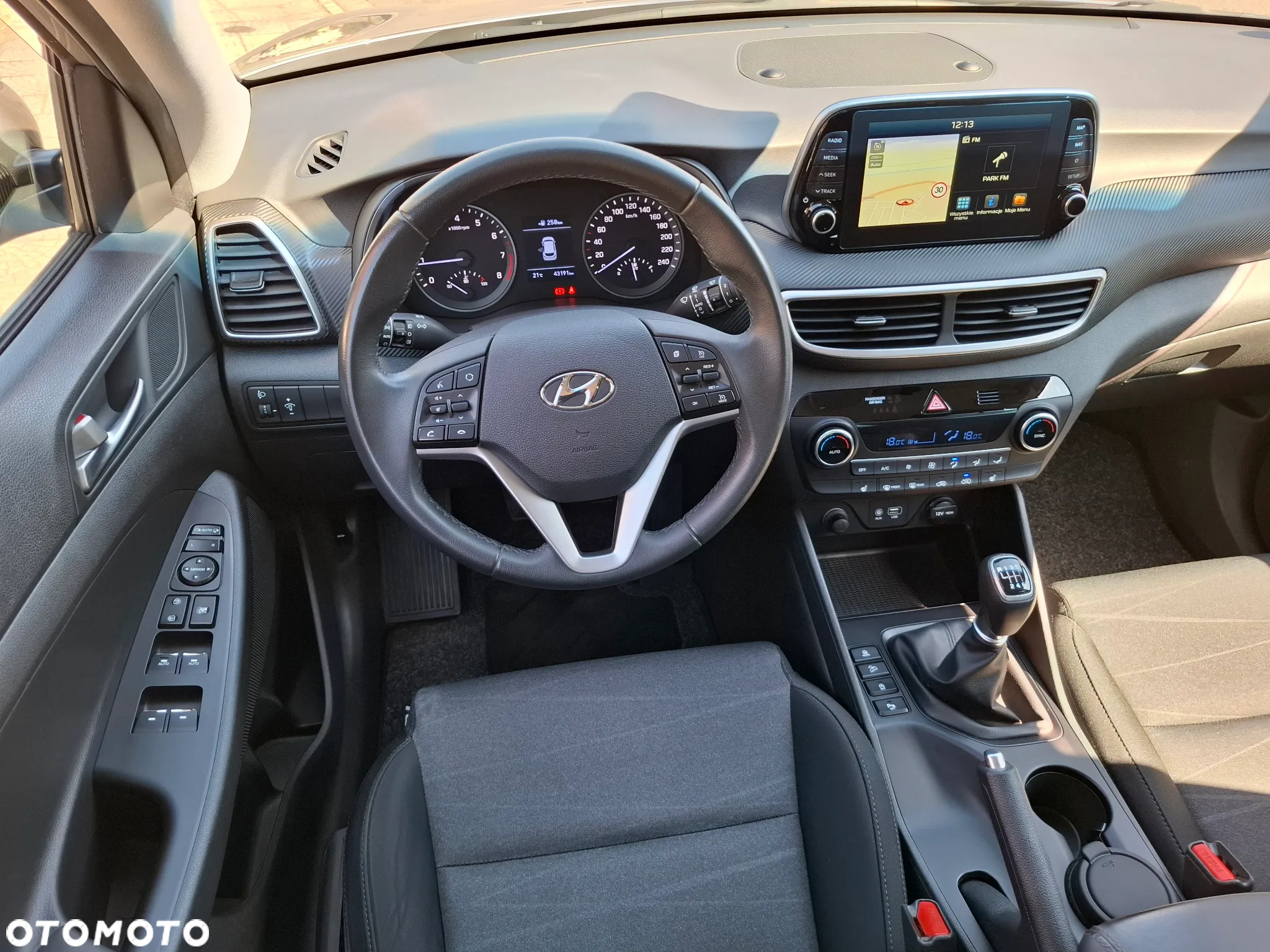Hyundai Tucson 1.6 GDi Comfort 2WD - 21
