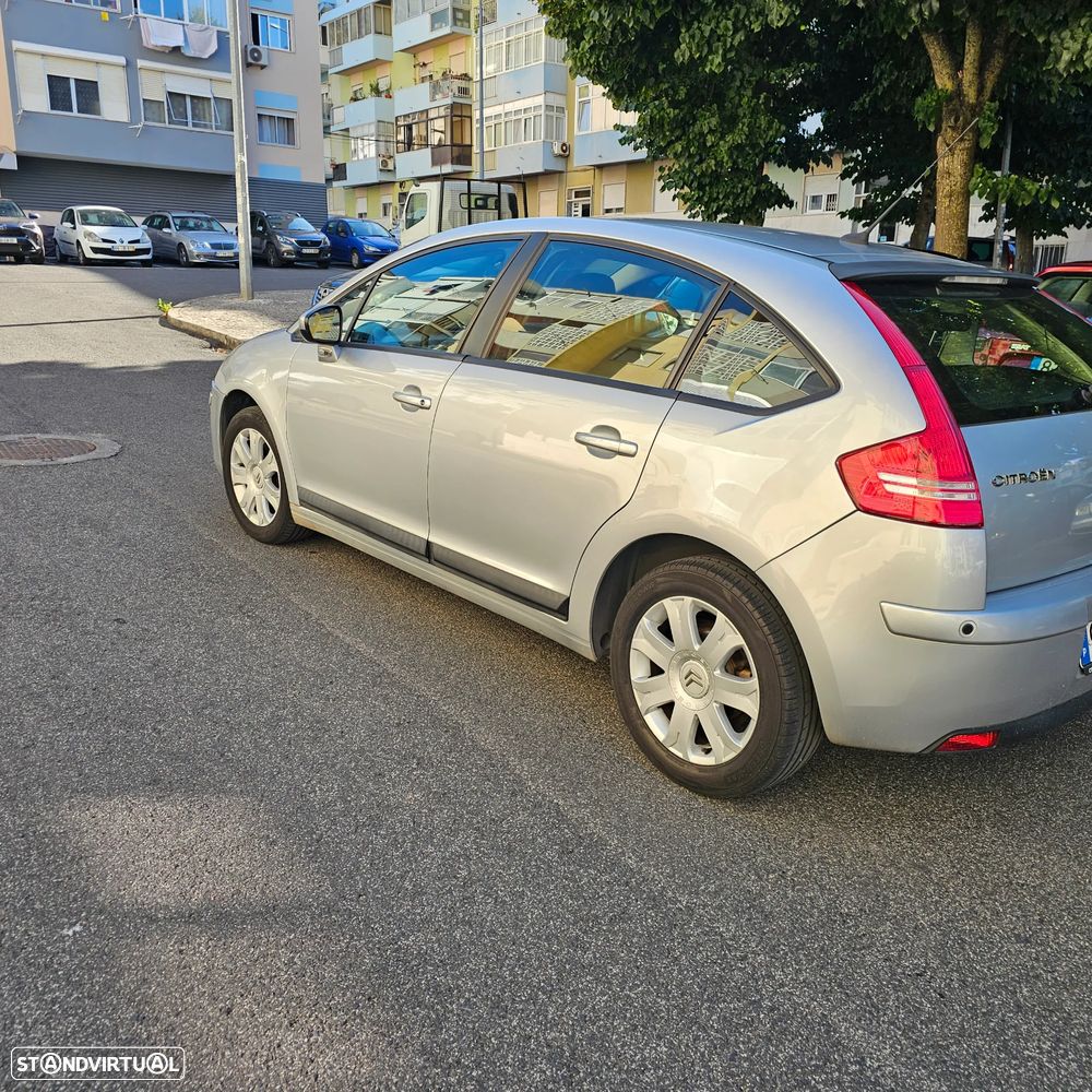 Citroën C4 1.6 HDi SX Airdream - 9