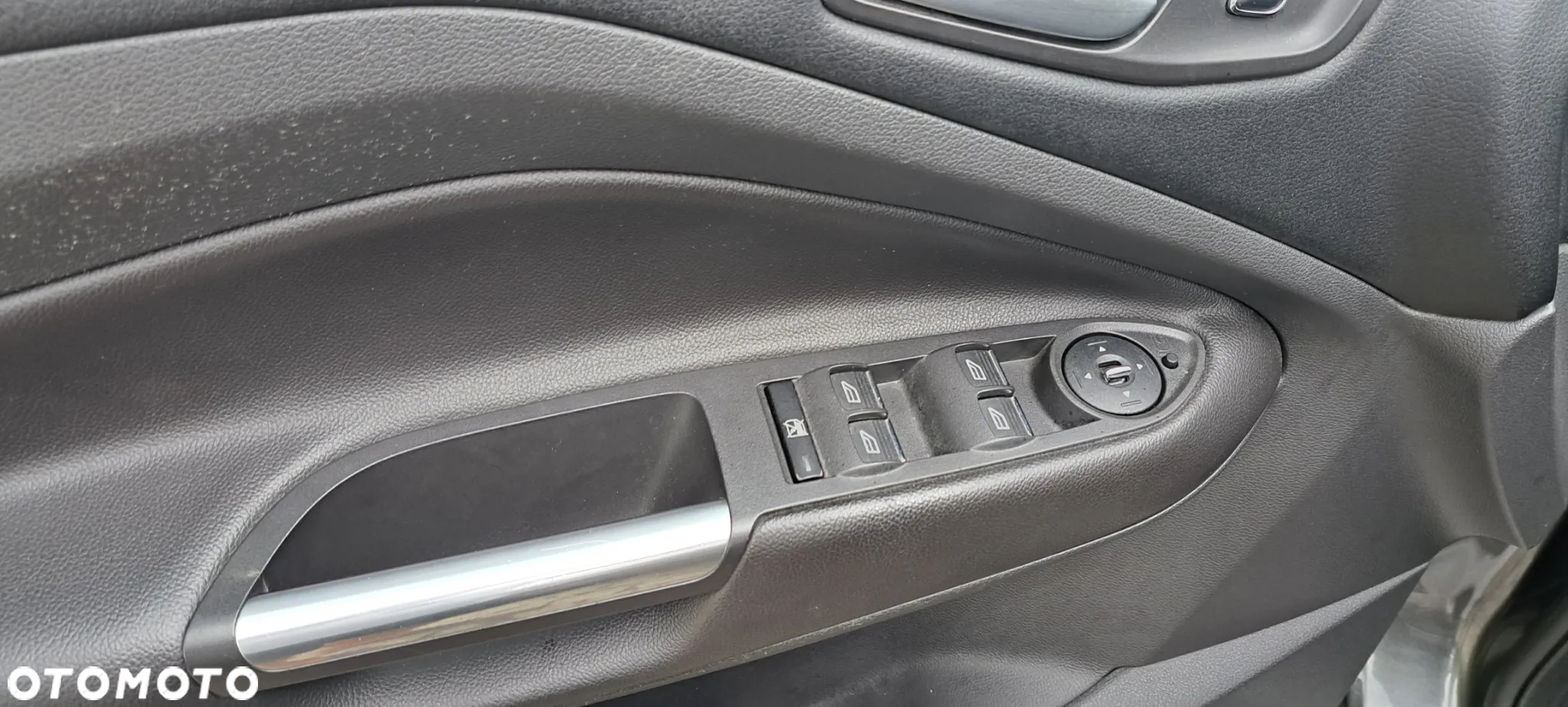 Ford Kuga 2.0 TDCi 4x4 Titanium - 7