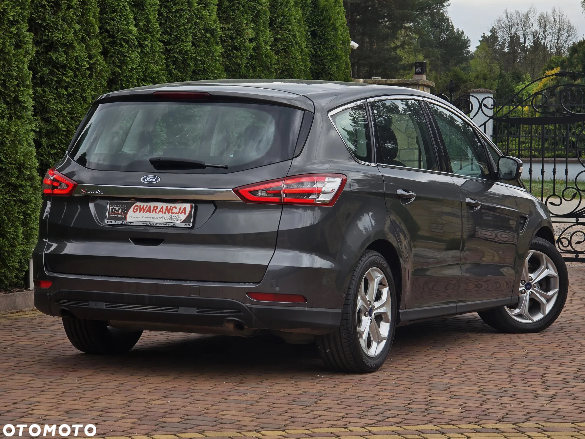 Ford S-Max 2.0 TDCi Titanium PowerShift - 2