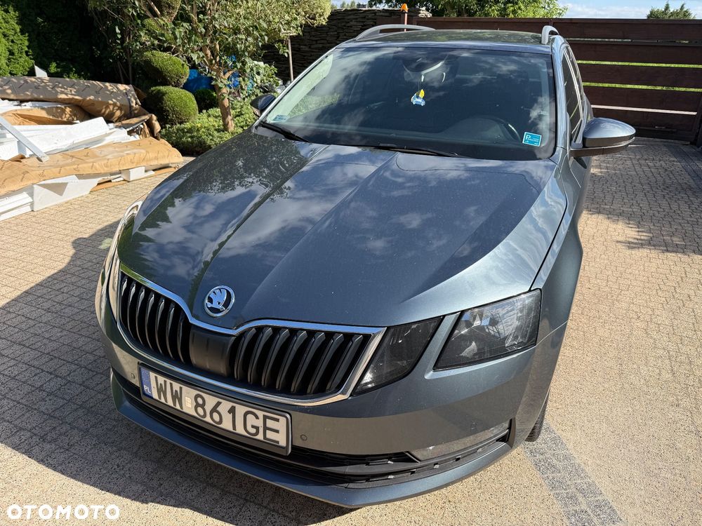 Skoda Octavia 2.0 TDI Premium Edition - 9