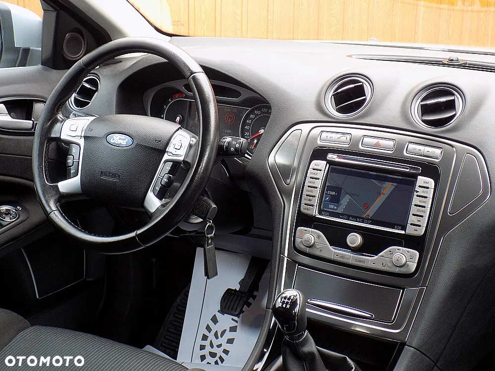 Ford Mondeo Turnier 2.0 Flexifuel-LPG Titanium - 17